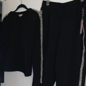 Juicy couture matching beaded set (Black)